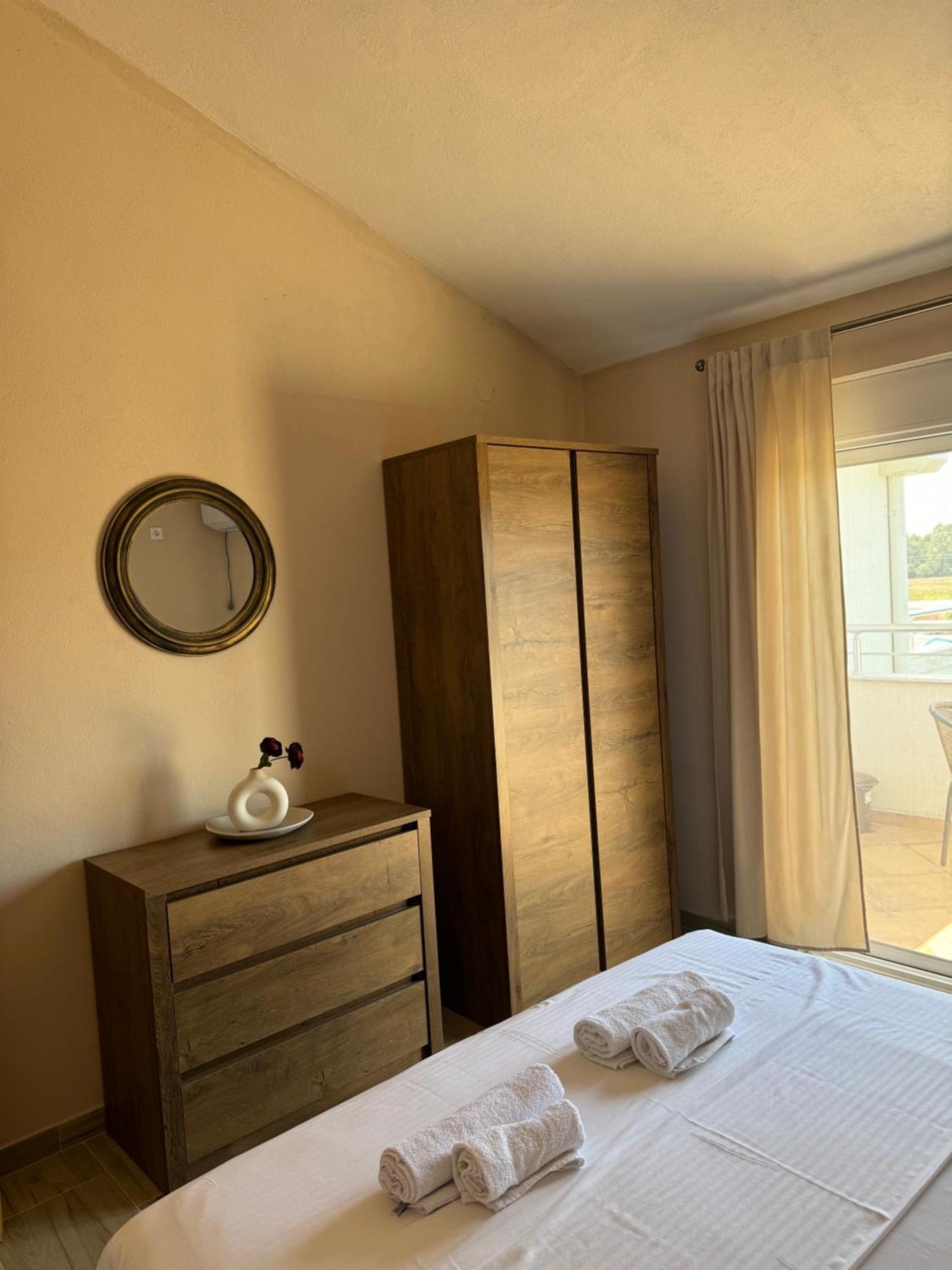 Sunrise House Apartments Ulcinj Ngoại thất bức ảnh
