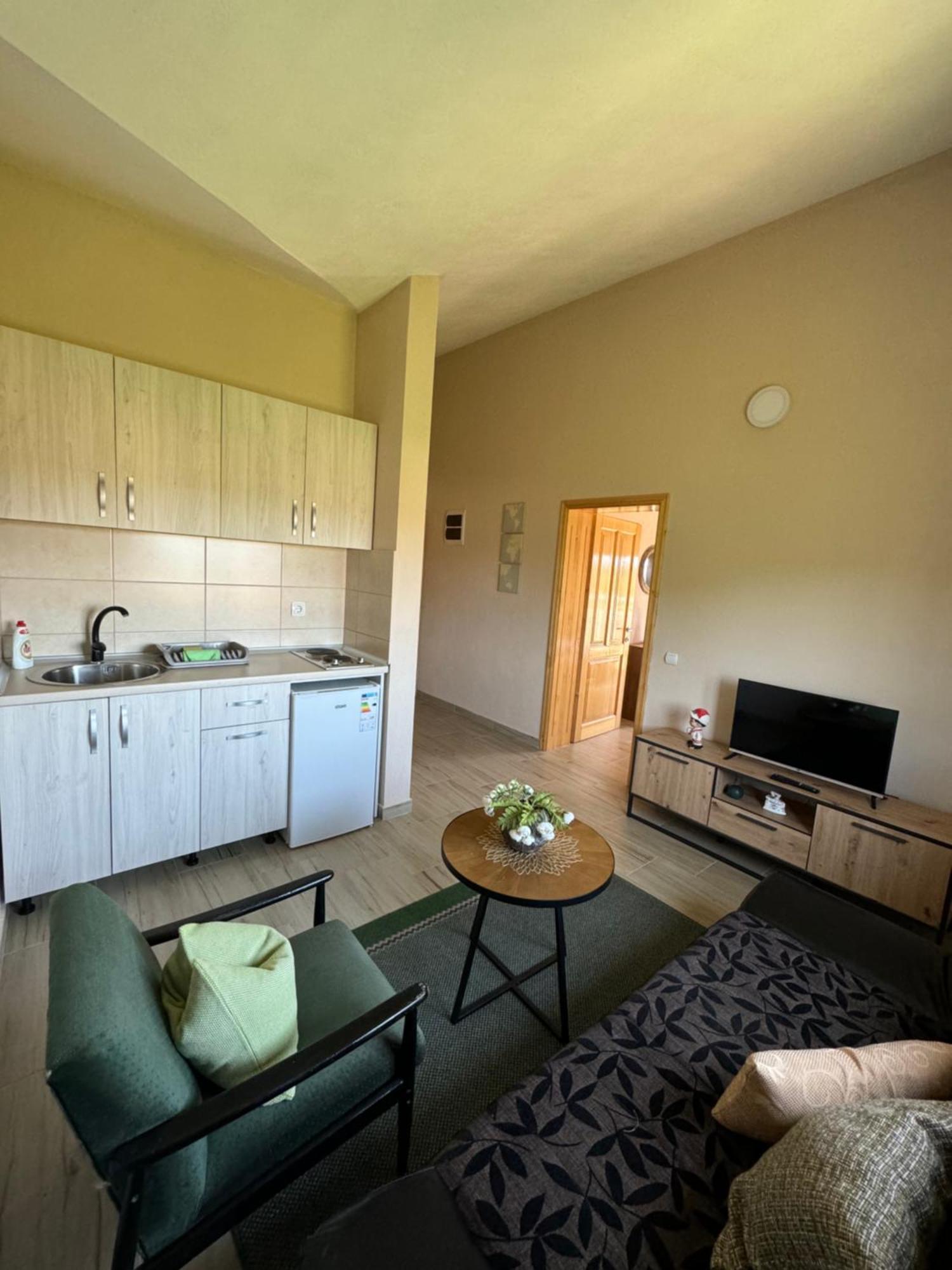 Sunrise House Apartments Ulcinj Ngoại thất bức ảnh