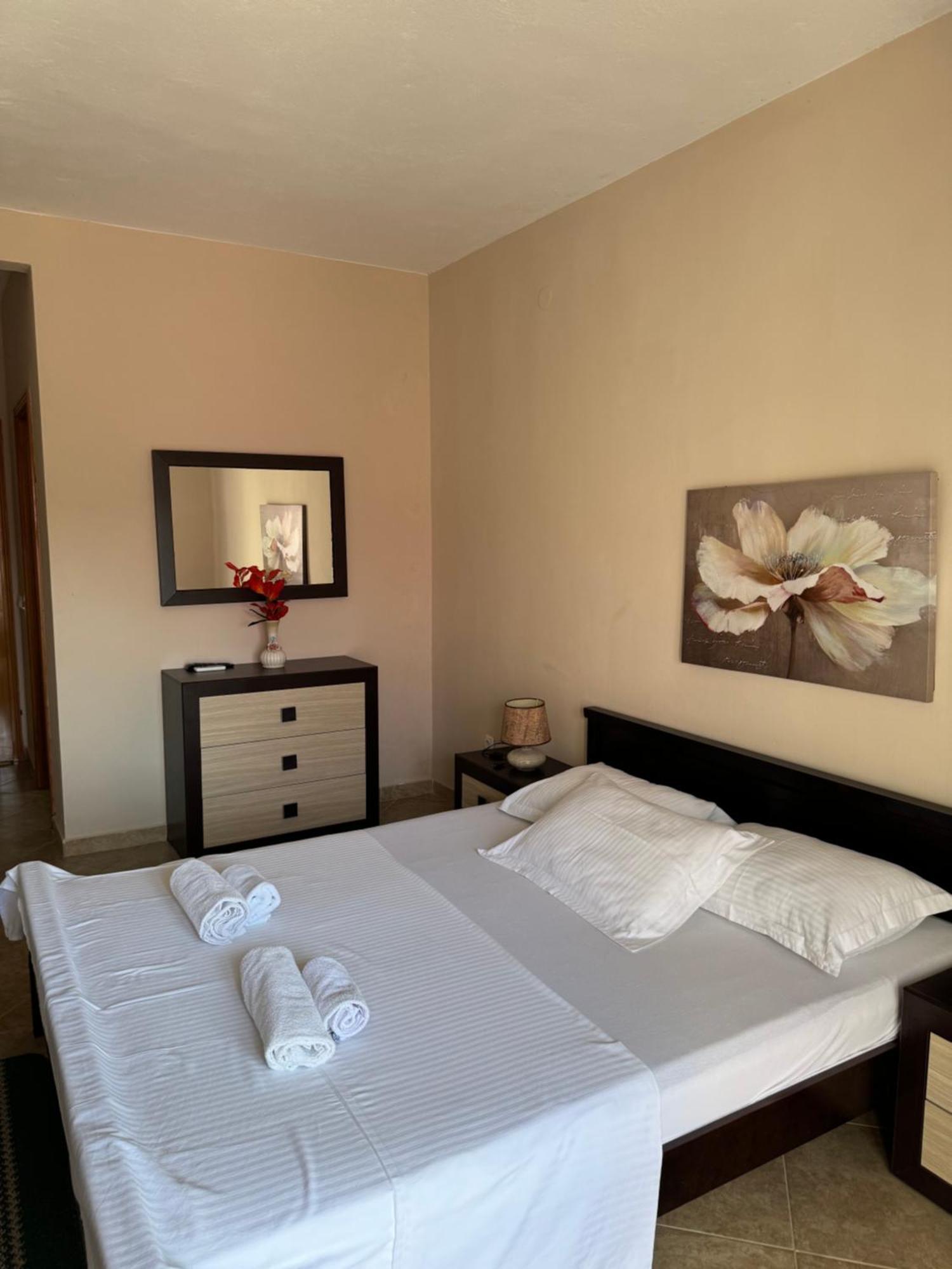 Sunrise House Apartments Ulcinj Ngoại thất bức ảnh