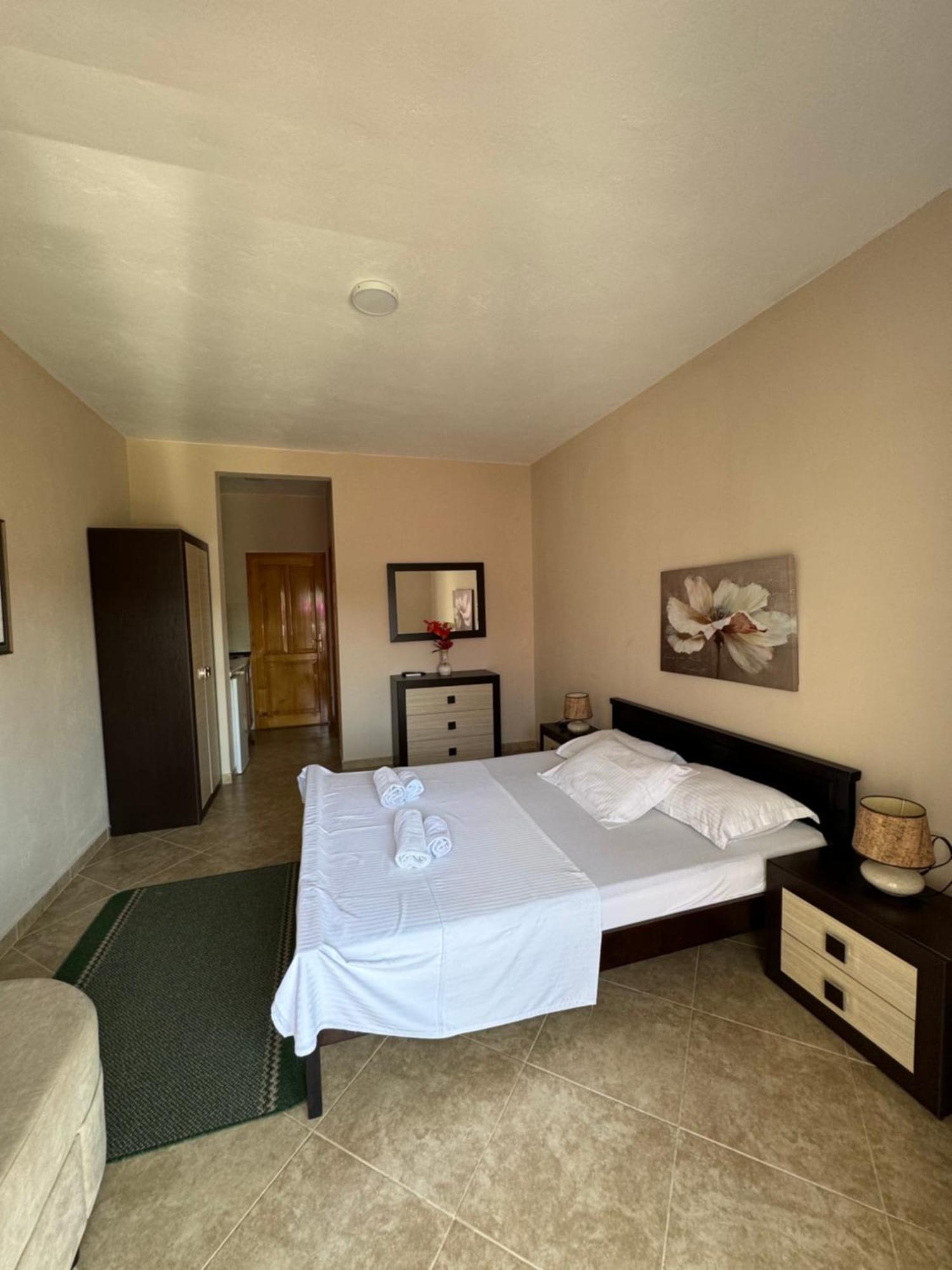 Sunrise House Apartments Ulcinj Ngoại thất bức ảnh