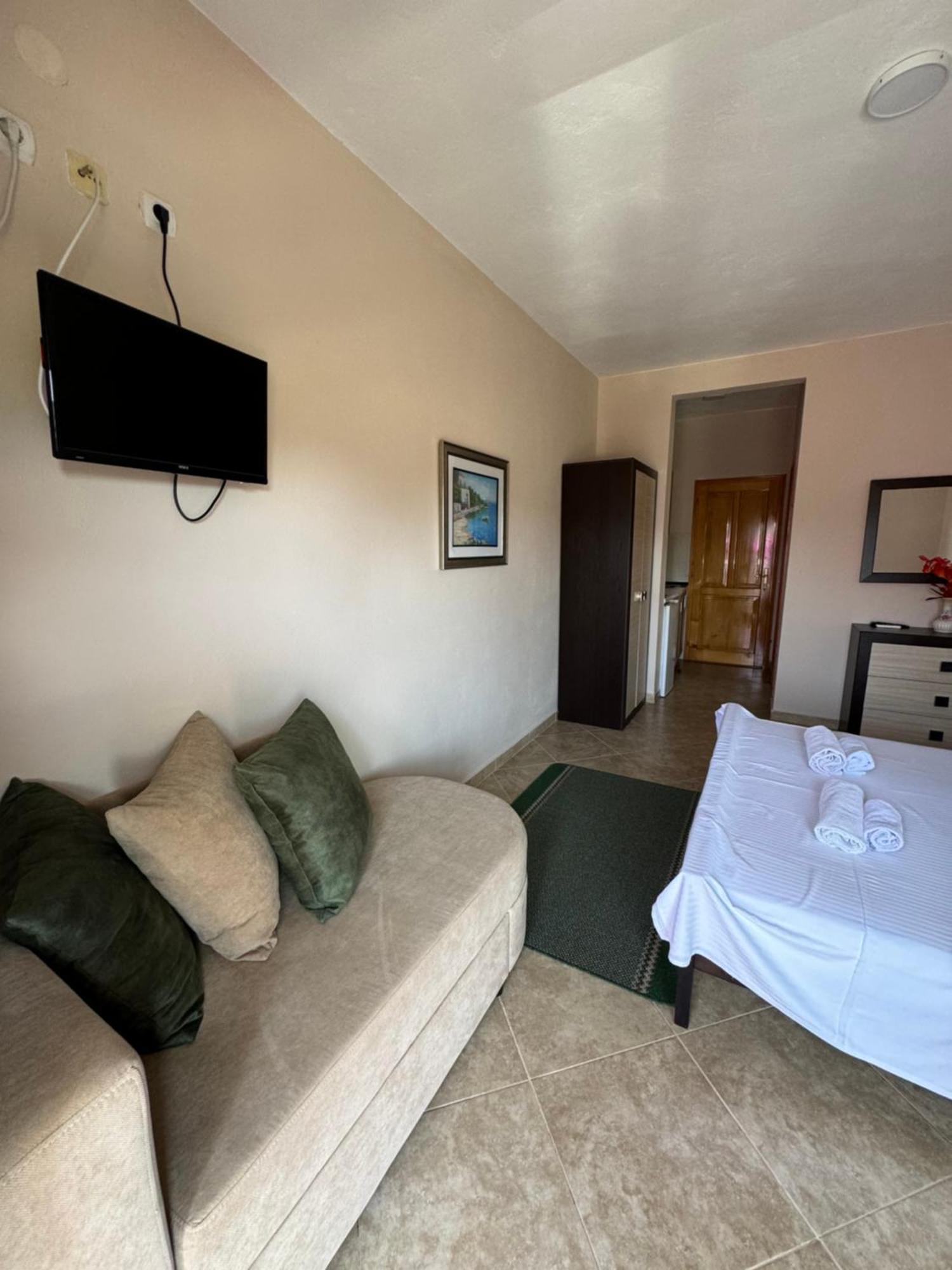 Sunrise House Apartments Ulcinj Ngoại thất bức ảnh