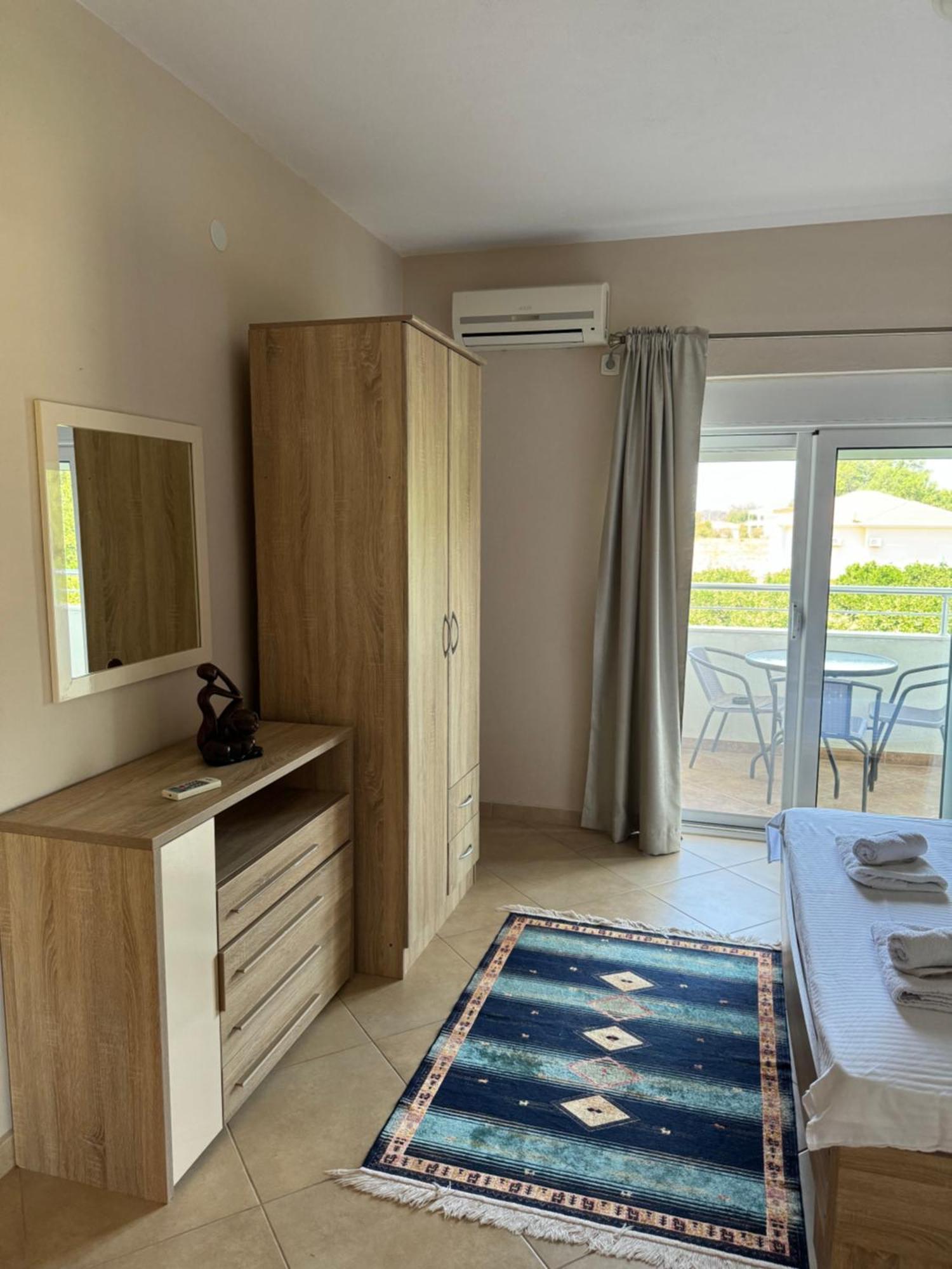 Sunrise House Apartments Ulcinj Ngoại thất bức ảnh