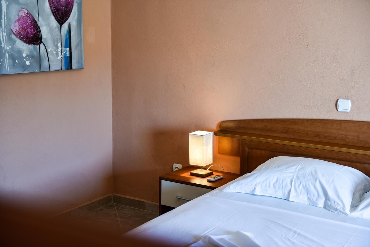 Sunrise House Apartments Ulcinj Ngoại thất bức ảnh