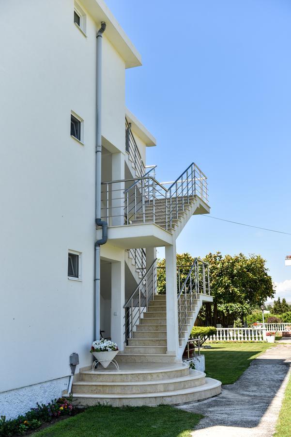 Sunrise House Apartments Ulcinj Ngoại thất bức ảnh